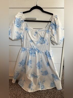 Cider White Dress with Light Blue Floral Puff Sleeves